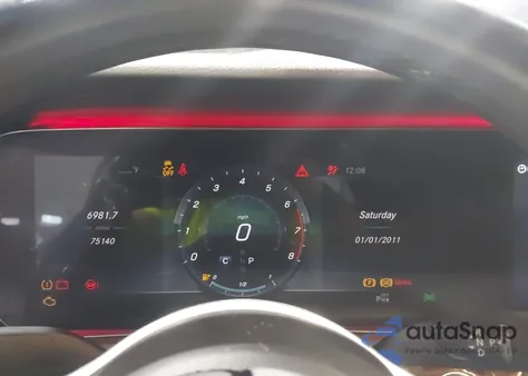 2019 Mercedes-Benz E 450 4Matic z USA, uszkodzony, nr VIN WDDZF6JB7KA660886